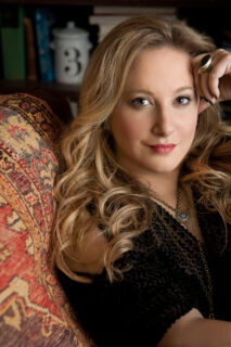 Leigh Bardugo 2
