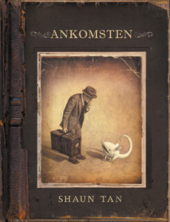 Shaun Tan - Ankomsten (inbunden 2019)